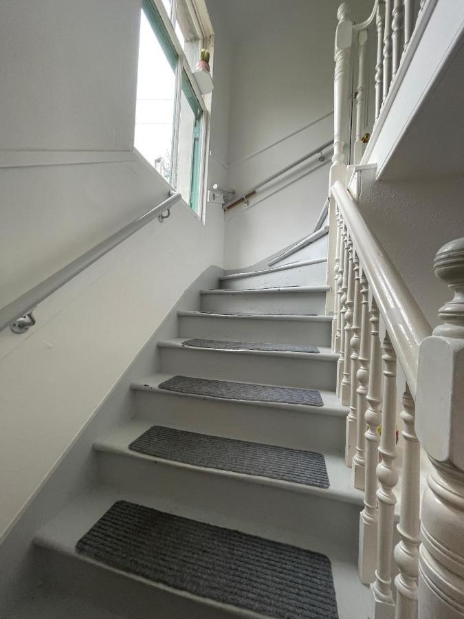 Glen Ness Apartment In Tranquil Area Of City Centre Inverness Exteriér fotografie